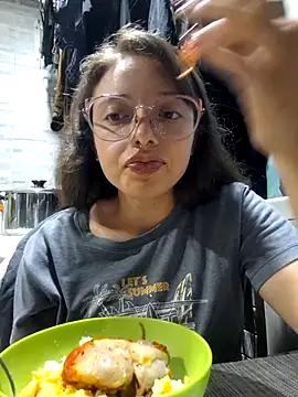 linda-schmidt online show from November 19, 2025, 12:10 am