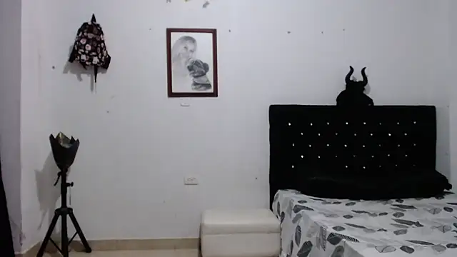 venuz mendoza20 online show from October 30, 2025, 1:34 pm