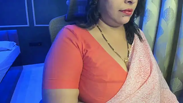 Snapshot of tarivishu23 chatting on May 14, 2026, 2:40 am tarivishu23 online show from May 14, 2026, 2:40 am