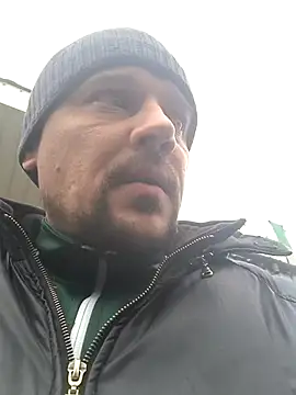 Snapshot of DanielOhCool chatting on January 28, 2025, 12:22 pm DanielOhCool online show from January 28, 2025, 12:22 pm