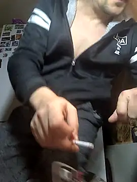 DanielOhCool online show from March 30, 2026, 4:35 am