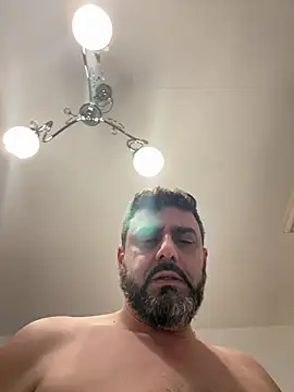 Snapshot of ChiIul11 chatting on March 8, 2026, 11:41 pm ChiIul11 online show from March 8, 2026, 11:41 pm