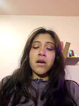 DORYY online show from November 19, 2025, 3:06 am