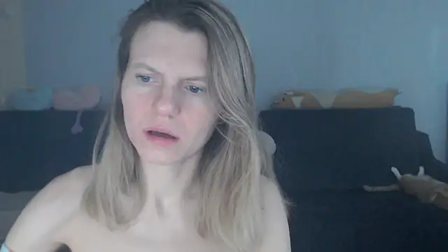 night is dark online show from March 9, 2026, 9:52 pm