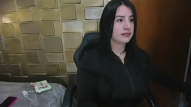 Snapshot of Nara_belen chatting on May 8, 2026, 3:23 am Nara belen online show from May 8, 2026, 3:23 am