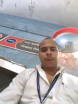 Snapshot of Vickyrajput009 chatting on February 19, 2026, 7:32 pm Vickyrajput009 online show from February 19, 2026, 7:32 pm