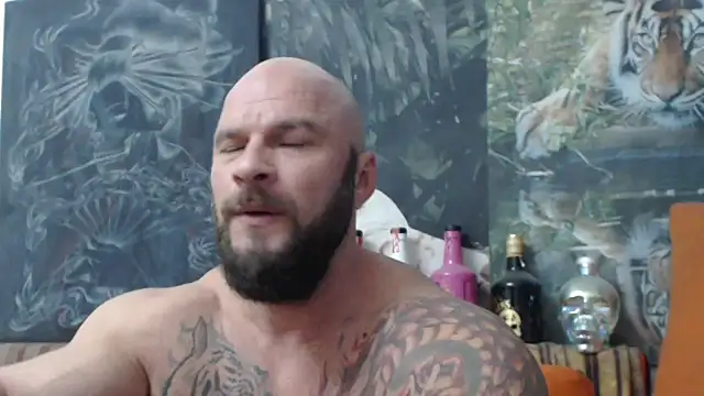 Snapshot of viking_30 chatting on October 23, 2025, 6:50 pm viking 30 online show from October 23, 2025, 6:50 pm