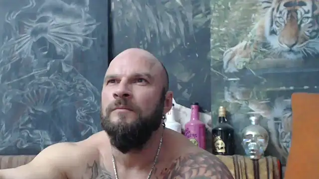 Snapshot of viking_30 chatting on October 30, 2025, 7:58 pm viking 30 online show from October 30, 2025, 7:58 pm