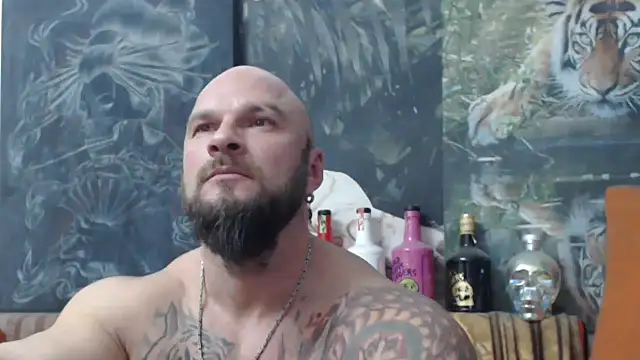 Snapshot of viking_30 chatting on November 10, 2025, 7:24 pm viking 30 online show from November 10, 2025, 7:24 pm