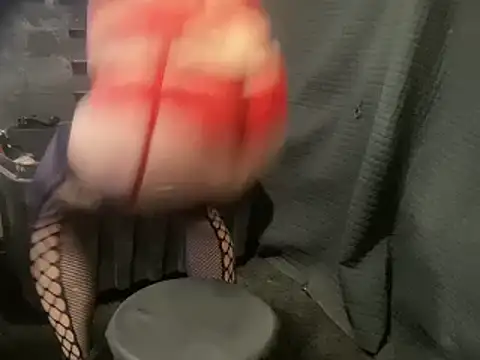 xdresserwithass online show from March 21, 2025, 11:01 am