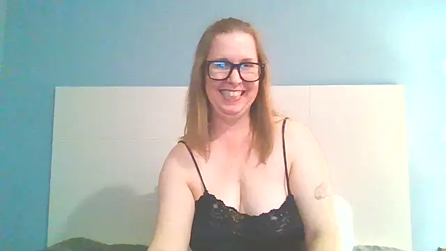 Snapshot of SweetandNaughty1 chatting on February 11, 2025, 10:39 pm SweetandNaughty1 online show from February 11, 2025, 10:39 pm