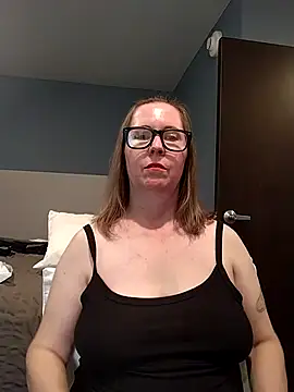 Snapshot of SweetandNaughty1 chatting on September 19, 2025, 4:25 am SweetandNaughty1 online show from September 19, 2025, 4:25 am