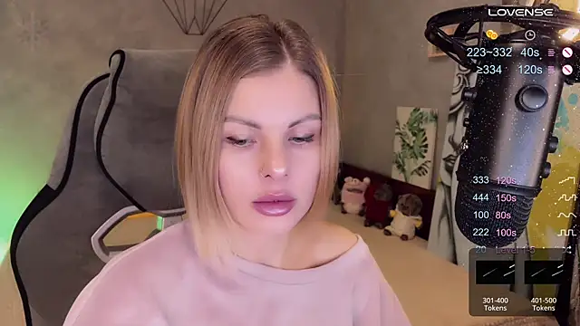 Your Sweet Lilu online show from December 13, 2024, 11:34 am