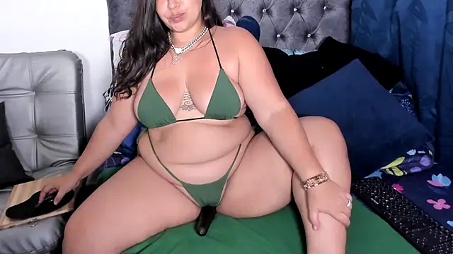 Snapshot of candy_sex_hot_ chatting on January 15, 2025, 8:09 am candy sex hot online show from January 15, 2025, 8:09 am