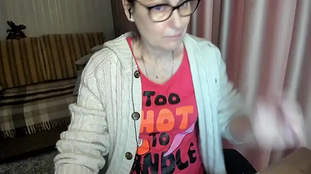 lauraoven online show from January 10, 2026, 8:38 am