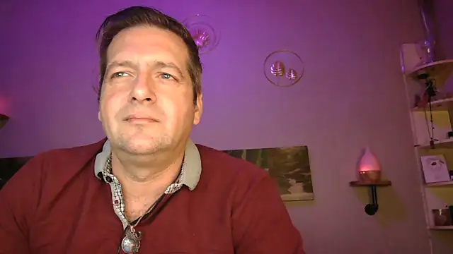 Snapshot of matrikes1 chatting on January 14, 2025, 7:53 pm matrikes1 online show from January 14, 2025, 7:53 pm