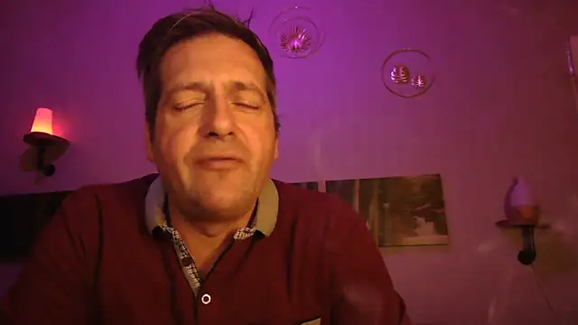 Snapshot of matrikes1 chatting on January 15, 2025, 8:05 pm matrikes1 online show from January 15, 2025, 8:05 pm