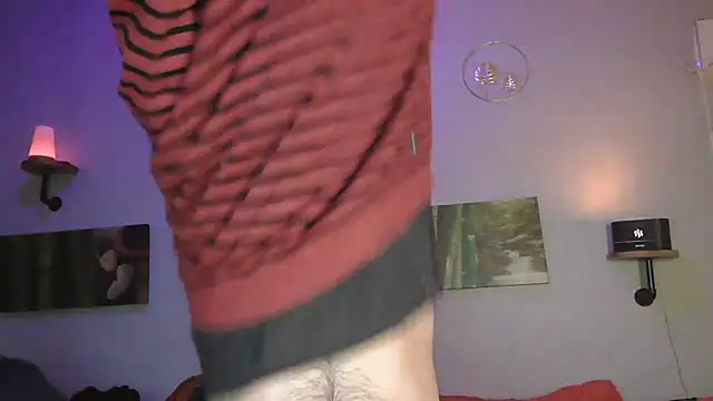 Snapshot of matrikes1 chatting on February 19, 2025, 5:06 pm matrikes1 online show from February 19, 2025, 5:06 pm