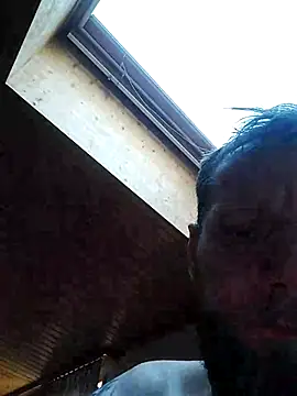 Kw8585kw online show from March 5, 2025, 8:32 am