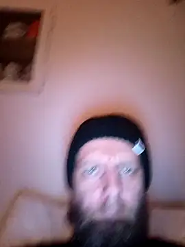 Kw8585kw online show from January 5, 2026, 7:28 pm