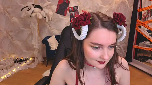 CloudGrace online show from October 27, 2025, 6:12 pm