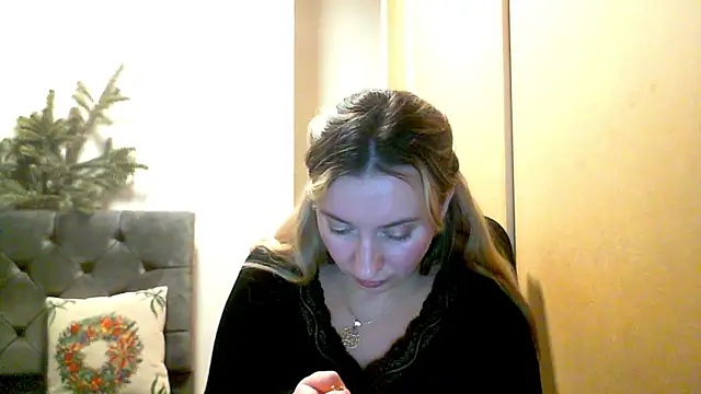 Snapshot of SusanCurt chatting on January 31, 2026, 8:18 pm SusanCurt online show from January 31, 2026, 8:18 pm