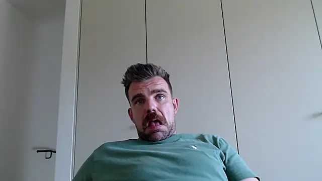 mrbigballs online show from June 2, 2026, 5:59 pm