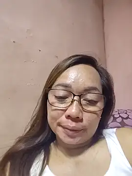 asianwet4u online show from April 6, 2026, 4:52 pm