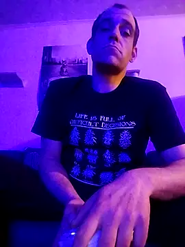 Codymc89 online show from December 18, 2025, 11:33 pm