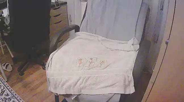 Snapshot of szadamo chatting on December 13, 2024, 5:10 pm szadamo online show from December 13, 2024, 5:10 pm