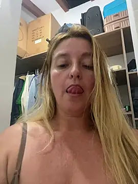 moniquerainx online show from March 8, 2026, 2:59 am