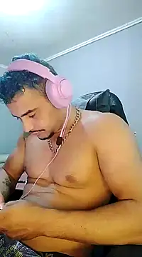 Fadinha-e-Raro online show from February 19, 2025, 2:23 pm