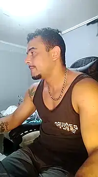 Fadinha-e-Raro online show from March 1, 2025, 6:54 pm