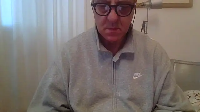 Snapshot of ANONIMO7735 chatting on April 17, 2026, 4:59 am ANONIMO7735 online show from April 17, 2026, 4:59 am