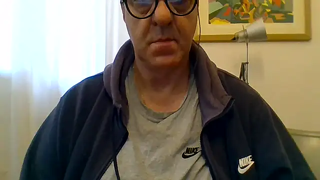 Snapshot of ANONIMO7735 chatting on May 22, 2026, 5:03 am ANONIMO7735 online show from May 22, 2026, 5:03 am