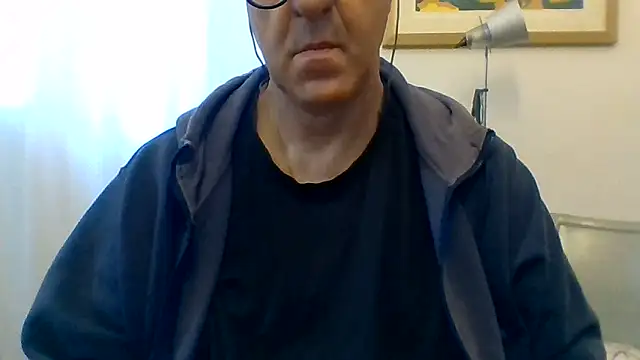 Snapshot of ANONIMO7735 chatting on May 26, 2026, 4:41 am ANONIMO7735 online show from May 26, 2026, 4:41 am