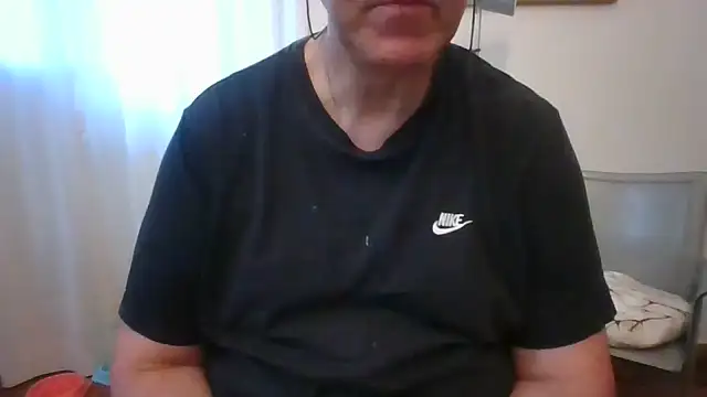 Snapshot of ANONIMO7735 chatting on June 25, 2026, 4:45 am ANONIMO7735 online show from June 25, 2026, 4:45 am
