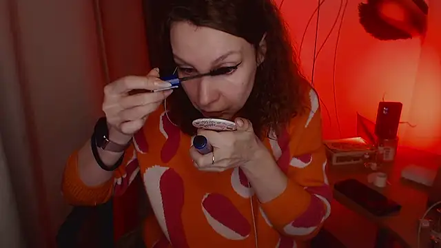 Snapshot of JohansonKatie chatting on January 13, 2025, 2:39 am JohansonKatie online show from January 13, 2025, 2:39 am