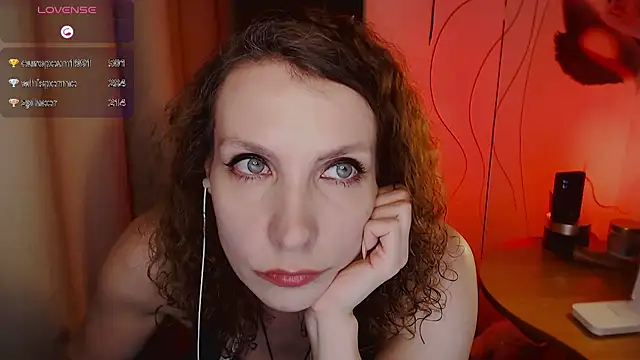 Snapshot of JohansonKatie chatting on February 2, 2025, 4:48 am JohansonKatie online show from February 2, 2025, 4:48 am