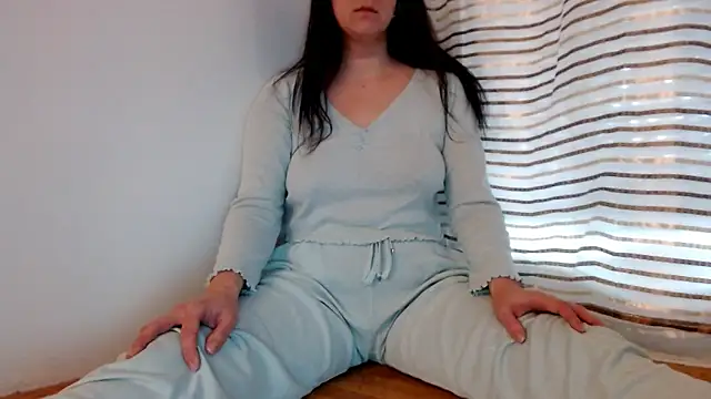 Snapshot of SofiaLenis chatting on February 27, 2026, 12:38 pm SofiaLenis online show from February 27, 2026, 12:38 pm