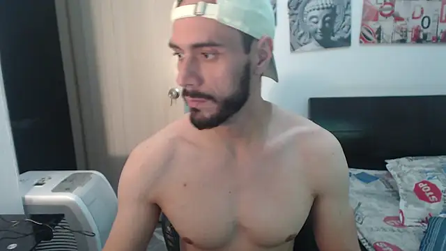 samuelgarcia  online show from March 12, 2025, 8:19 am