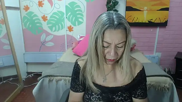 Snapshot of ZAMANTHA chatting on February 24, 2026, 4:16 pm ZAMANTHA online show from February 24, 2026, 4:16 pm