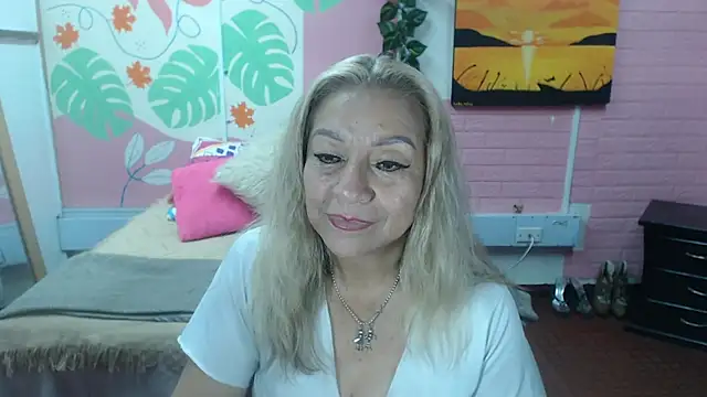 Snapshot of ZAMANTHA chatting on April 23, 2026, 2:52 pm ZAMANTHA online show from April 23, 2026, 2:52 pm