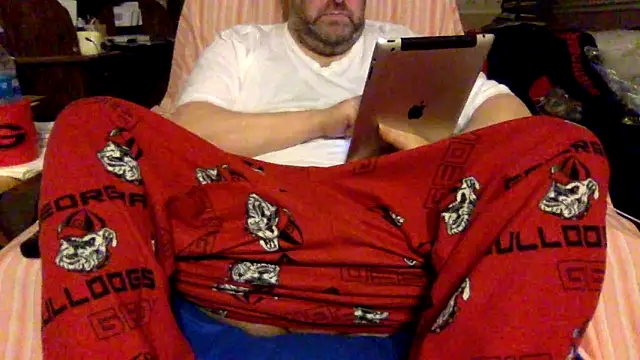 Snapshot of Drwhocares chatting on February 7, 2025, 10:20 pm Drwhocares online show from February 7, 2025, 10:20 pm