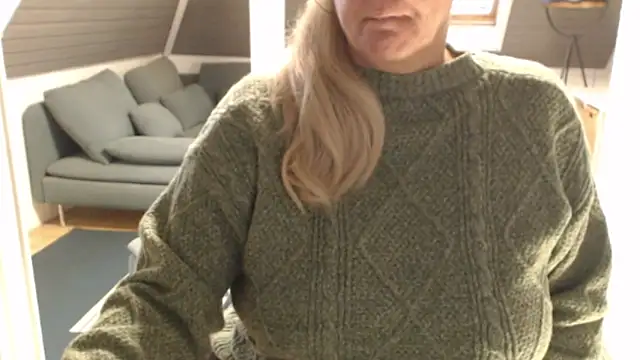 KimMitchelli online show from January 11, 2026, 1:38 pm