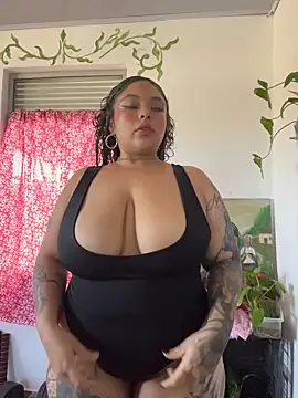 Snapshot of PrincessLauren420 chatting on February 21, 2026, 9:16 pm PrincessLauren420 online show from February 21, 2026, 9:16 pm