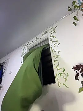 Snapshot of PrincessLauren420 chatting on February 24, 2026, 10:46 am PrincessLauren420 online show from February 24, 2026, 10:46 am