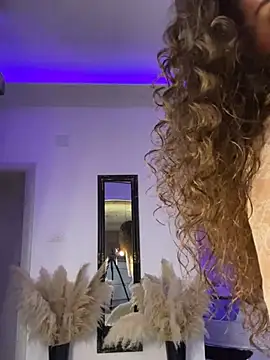 Marilyn La Rose online show from February 7, 2026, 8:12 pm