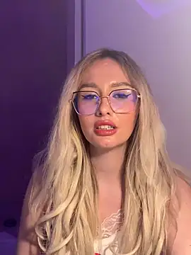 mollyxxx online show from January 16, 2025, 4:17 am