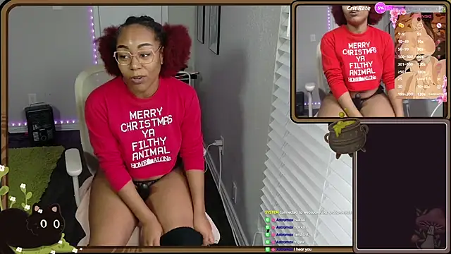 Snapshot of Cheybaaee chatting on November 30, 2025, 6:34 pm Cheybaaee online show from November 30, 2025, 6:34 pm